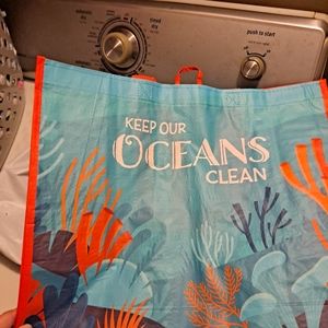 Oceans reusable shopping tote